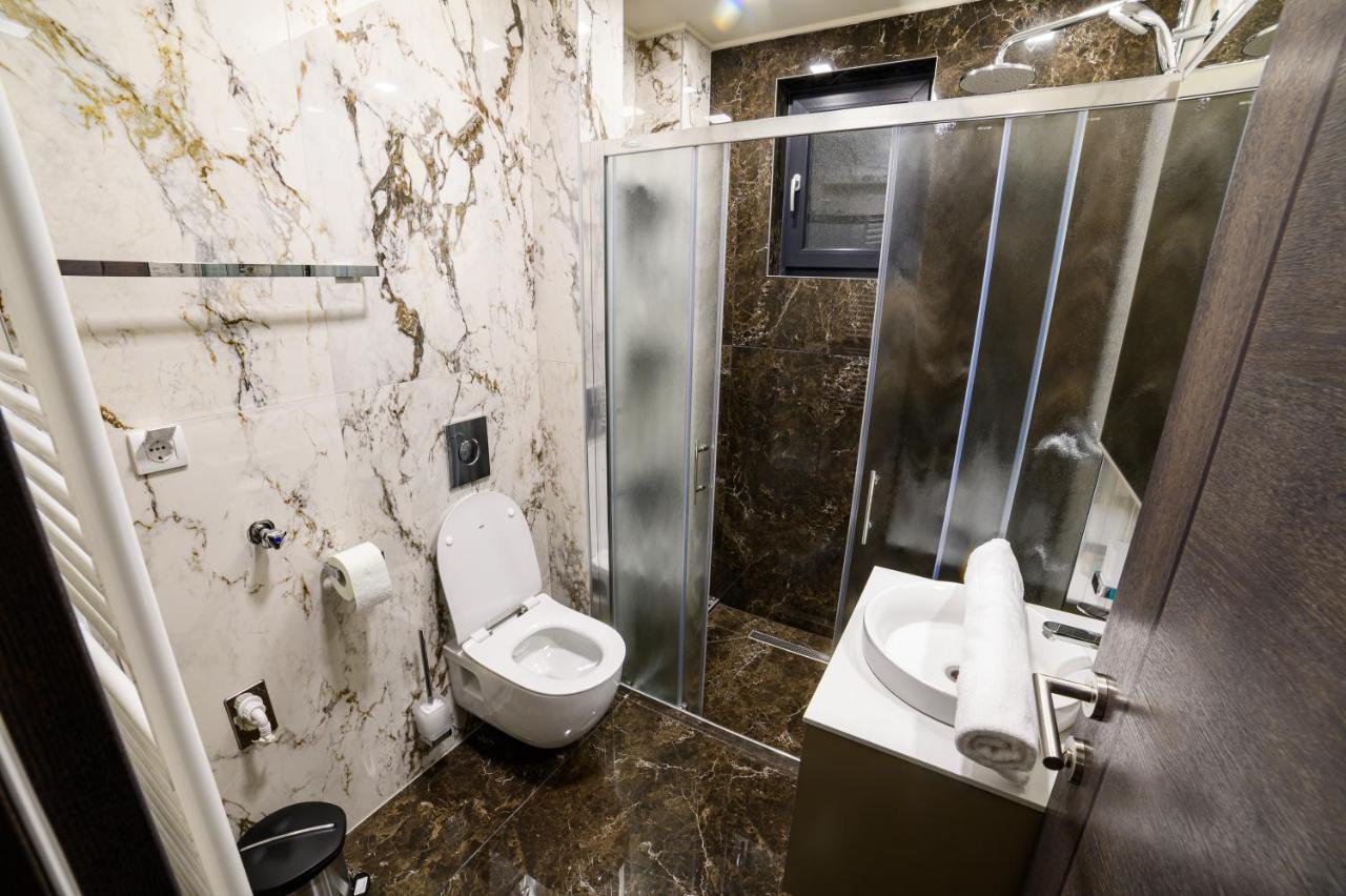 Apartmani Milanovic Бієліна Екстер'єр фото