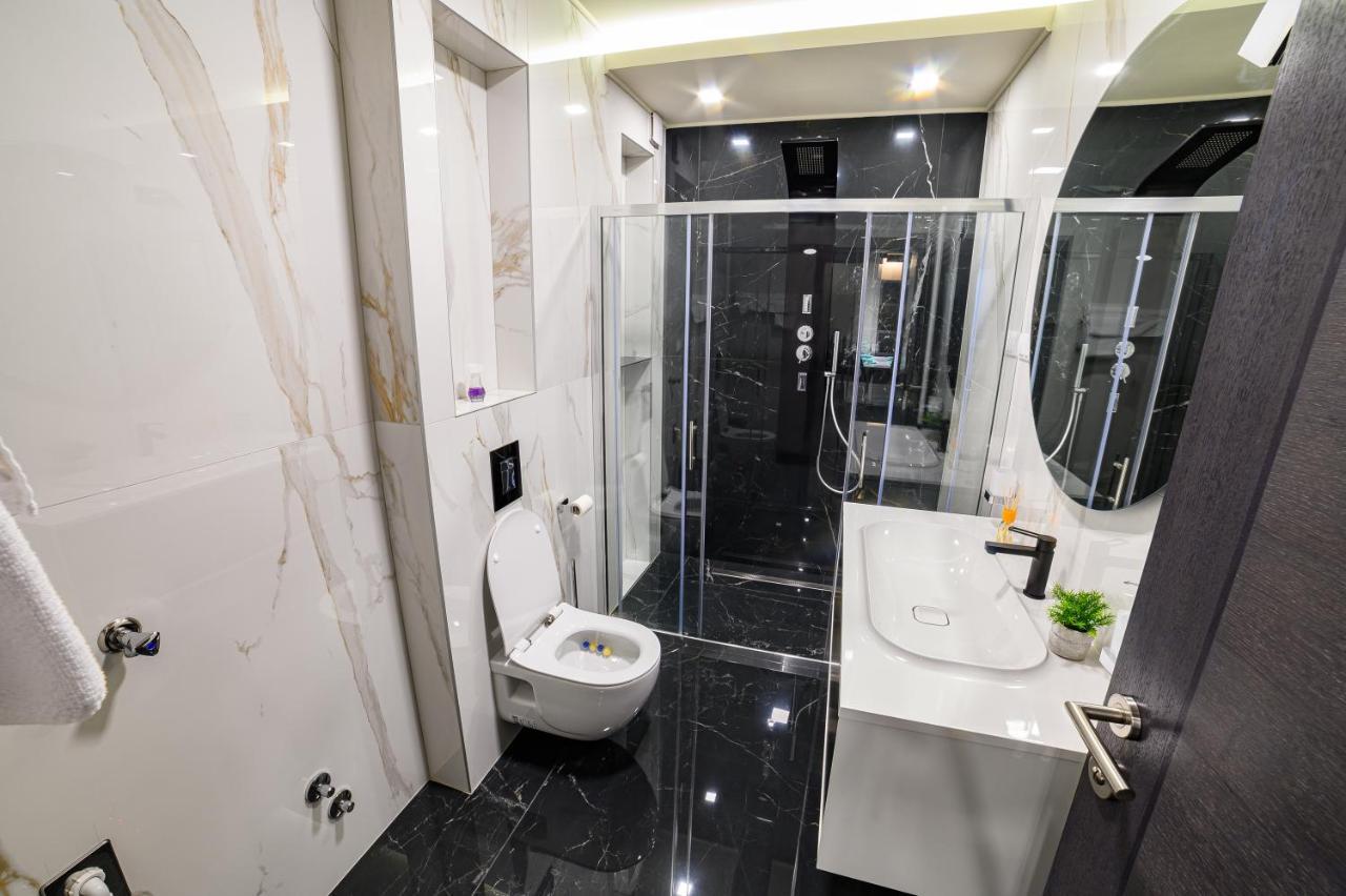Apartmani Milanovic Бієліна Екстер'єр фото